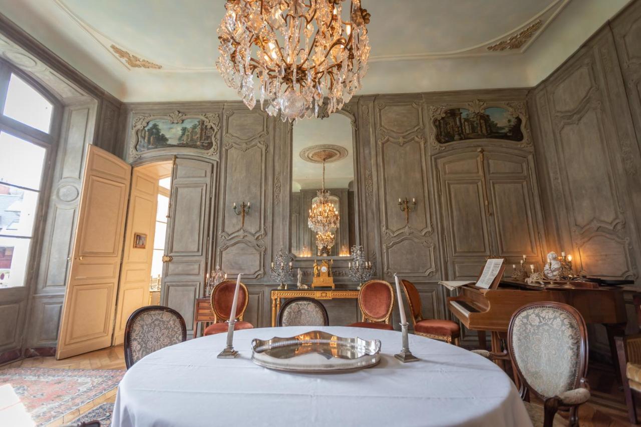 L'Hotel De Panette, Un Exceptionnel Chateau En Coeur De Ville Бурж Экстерьер фото